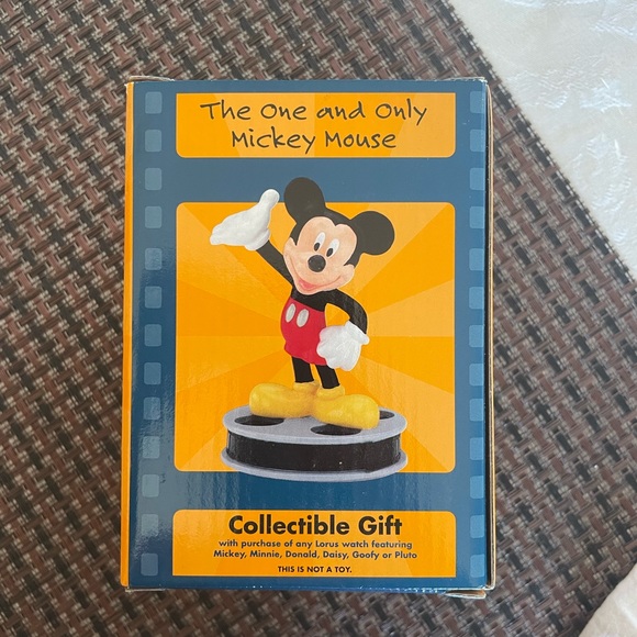 Disney Mickey Mouse collectible figurine - Picture 6 of 7